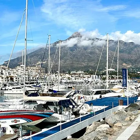 Puerto Banus -4 8 Persons - Parking - At 100m * Marbella