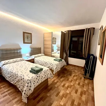 Puerto Banus -4 8 Persons - Parking - At 100m Marbella
