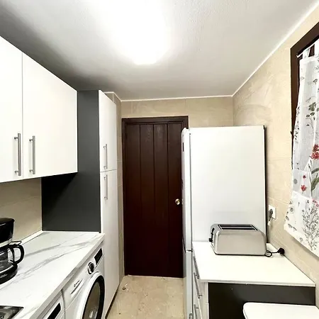 Puerto Banus -4 8 Persons - Parking - At 100m Apartment
